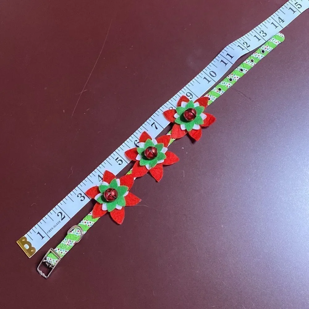 Fancy Christmas Poinsettia Collar